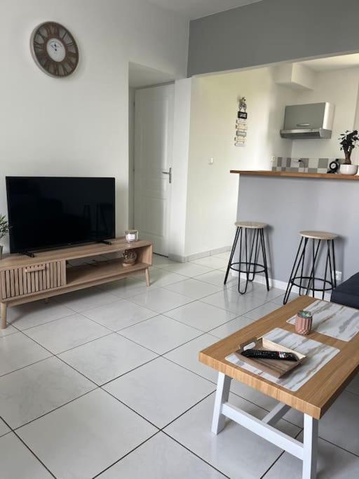 Logement 10 Minutes De Rouen Oissel Eksteriør bilde